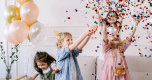 Read more about the article 7 Best Kids Indoor Birthday Party Games