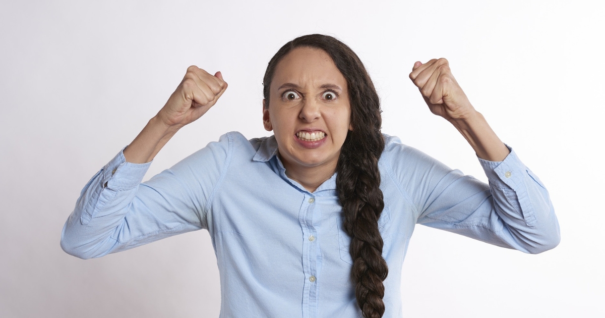 Read more about the article How to Handle Last-Minute Surprises at Your Event – Tips from ‘Nervous Nelly’