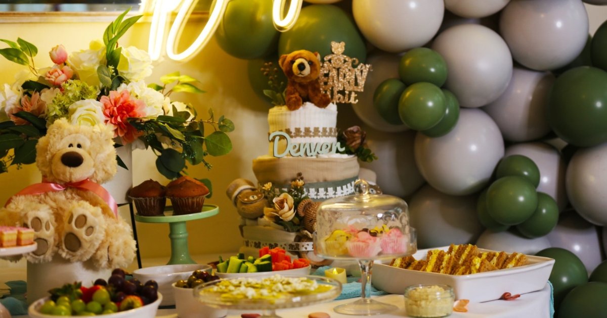 Read more about the article Top Trends for Hosting a Glamorous Party