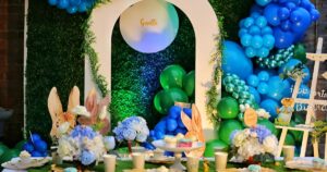 Read more about the article Creating Magical Moments: Themed Backdrops and Balloon Garlands for Unforgettable Events