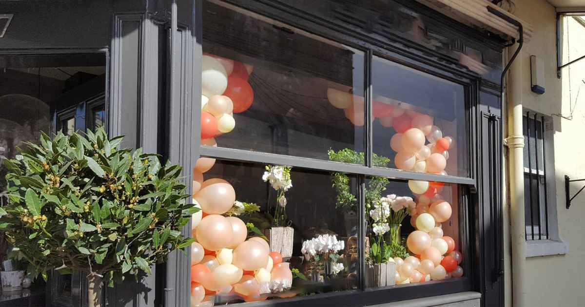 Read more about the article Incorporating Props into Corporate Events: Elevating Your Brand’s Image