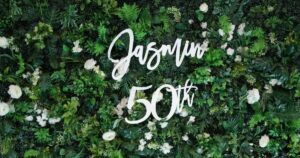 Read more about the article Eco-Fabulous: Green and Glamorous Signature Parties