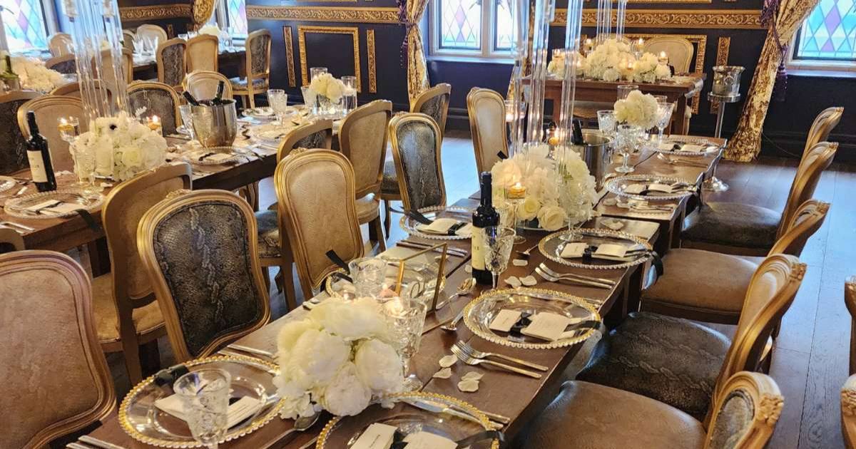 Read more about the article New Year, New Party Plans: Is Your New Year’s Eve Plan Ready?