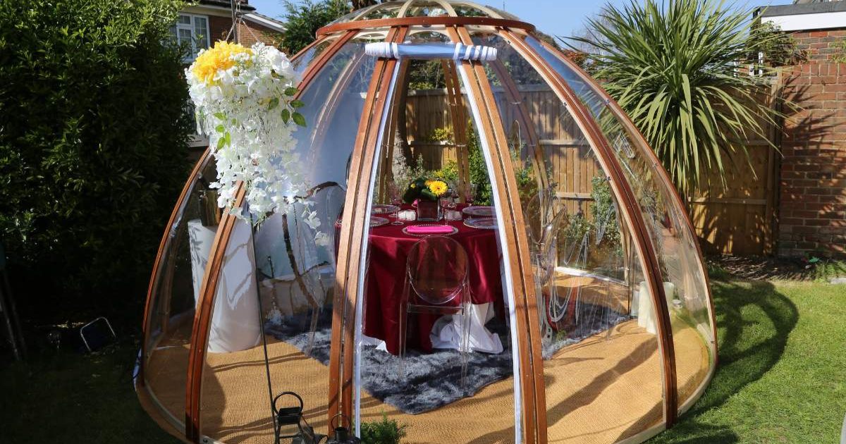 Read more about the article Crystal Domes: A Must-Have for Elegant Events – What’s Your Take?