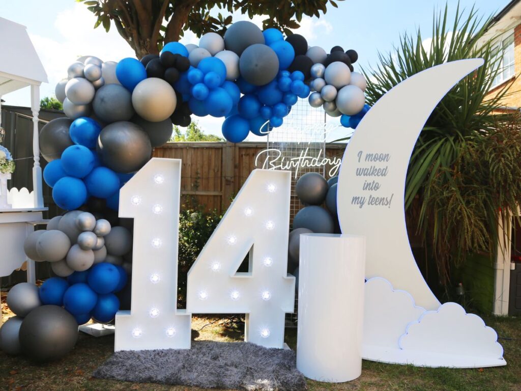 Budget stress got you down? Creative ways to throw a stunning event.