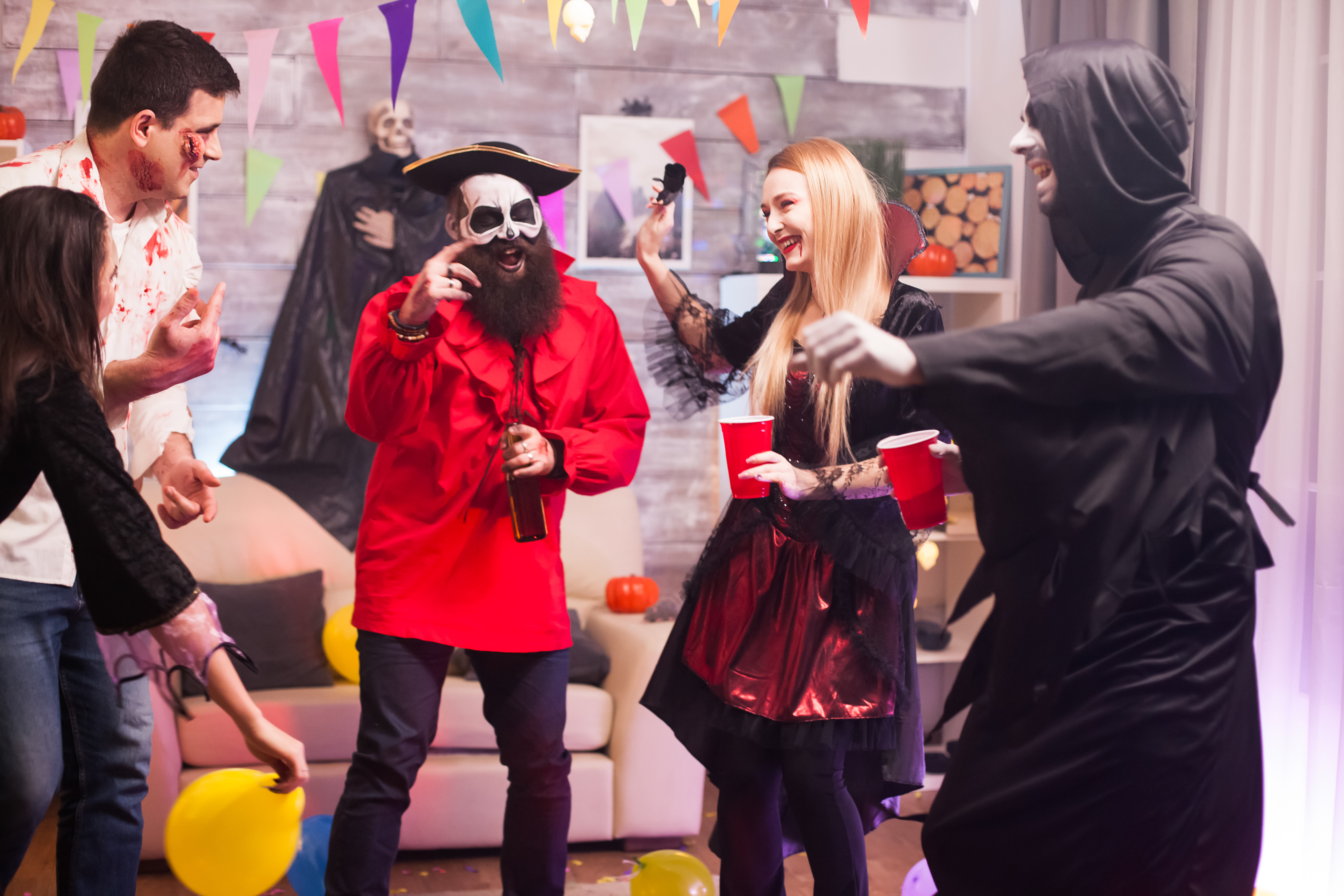 Read more about the article 15+ Ultimate UK Party Planning Hacks Revealed
