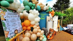 Read more about the article Planning a Party on a Budget: Where Can You Cut Costs Without Cutting Fun?