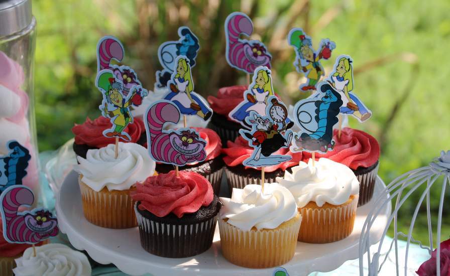 Alice in wonderland tea party food ideas